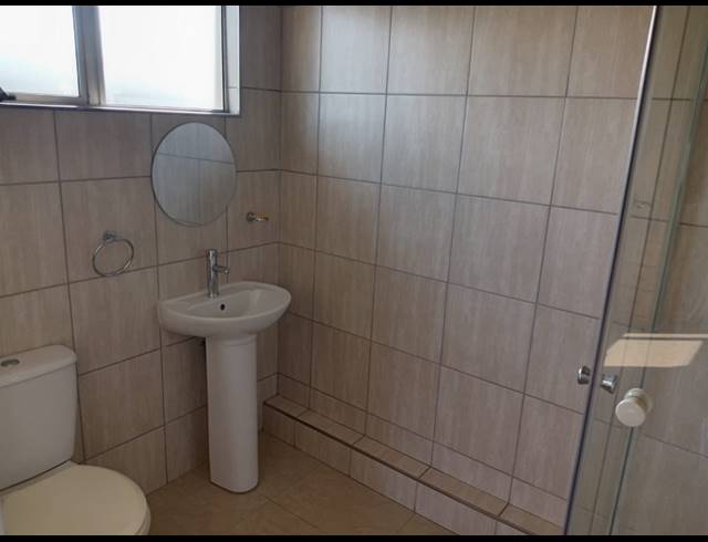 4 BEDROOM HOUSE FOR SALE IN SOMERSET PARK